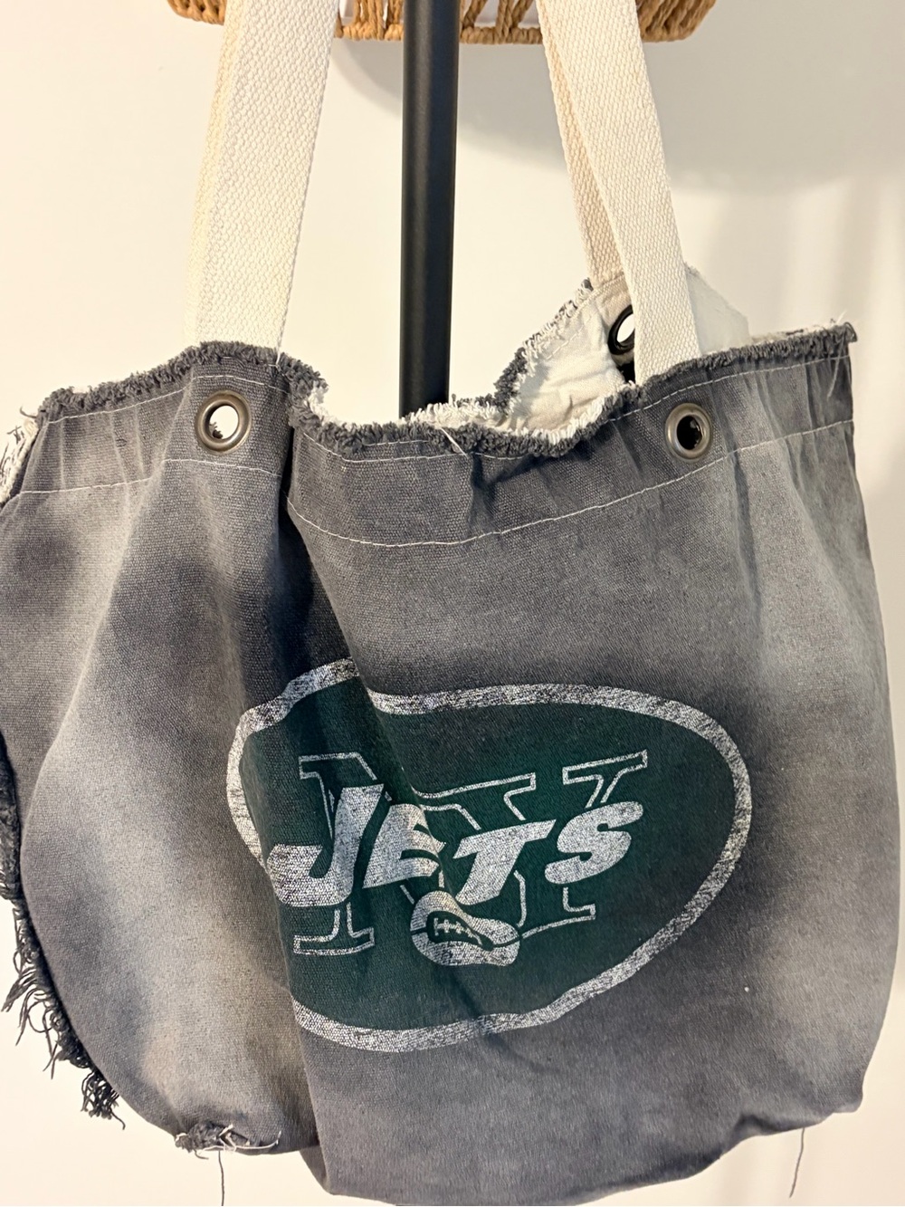 Jets Logo Washed Canvas Tote Bag in Gray